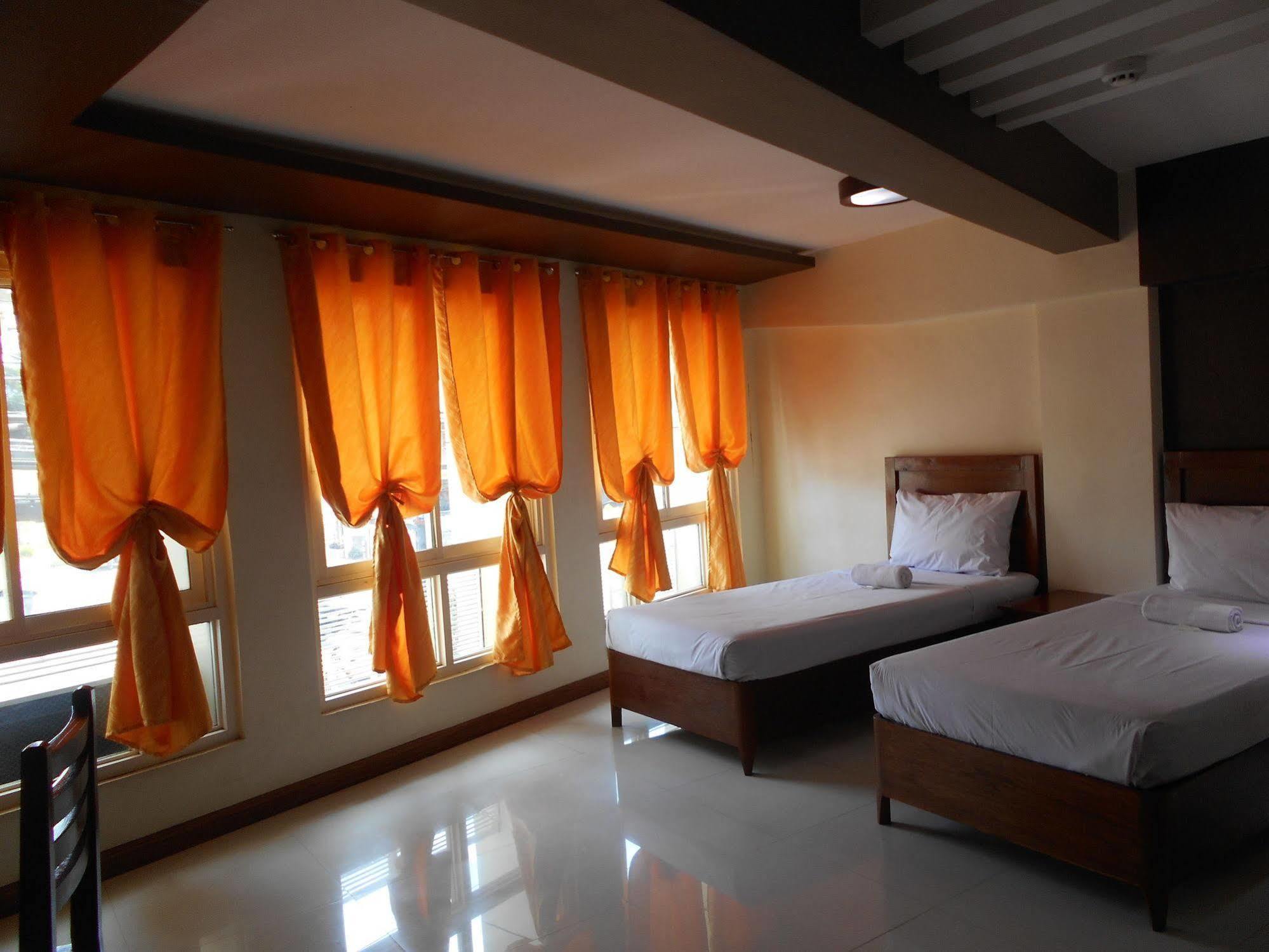 Reddoorz Near Sm Puerto Princesa ภายนอก รูปภาพ