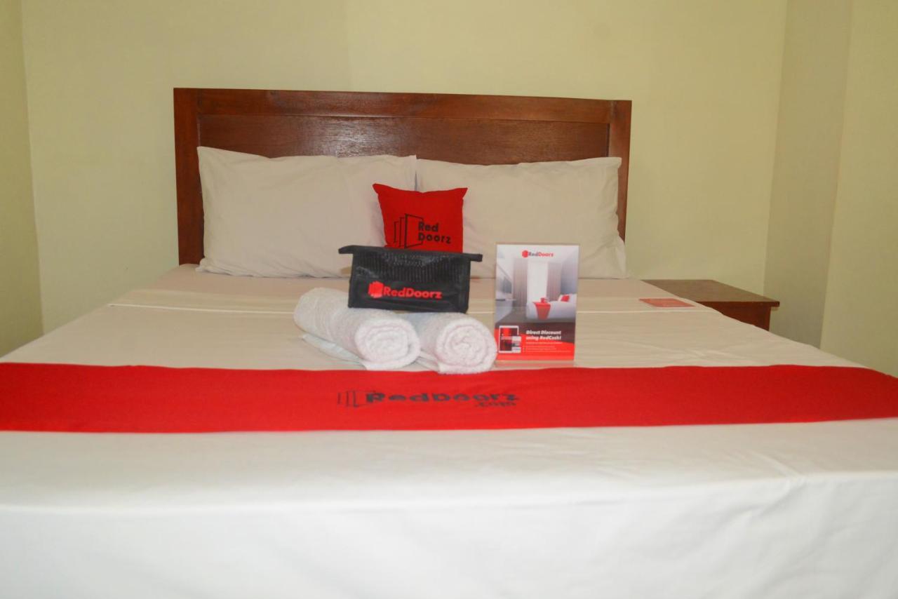 Reddoorz Near Sm Puerto Princesa ภายนอก รูปภาพ