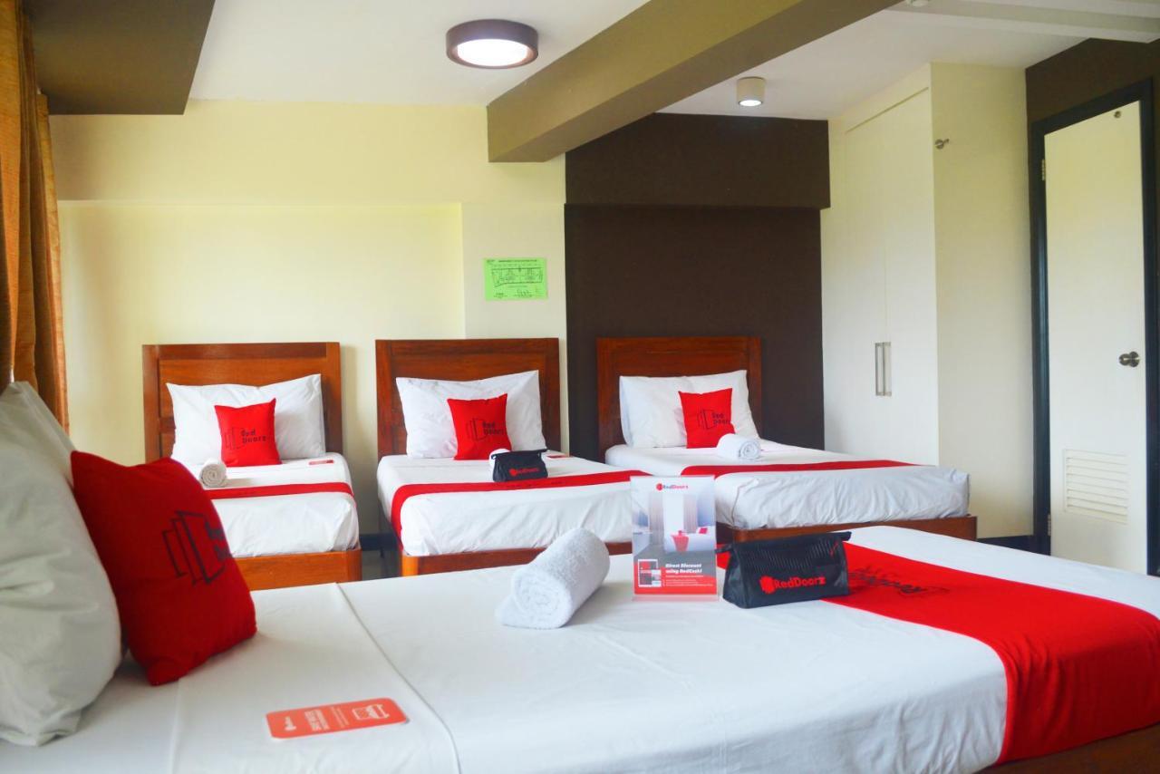Reddoorz Near Sm Puerto Princesa ภายนอก รูปภาพ